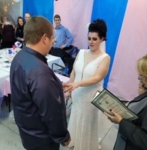 Meet your Posher, Coralyn